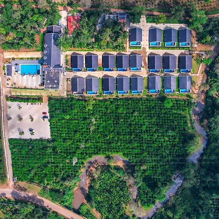 The Grand Retreat - Chikmagalur Hotel Екстериор снимка