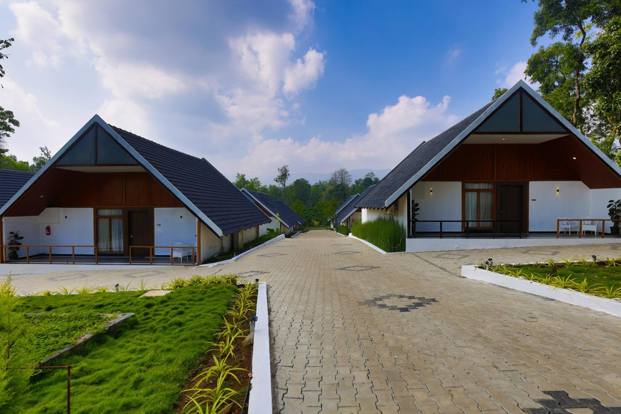 The Grand Retreat - Chikmagalur Hotel Екстериор снимка